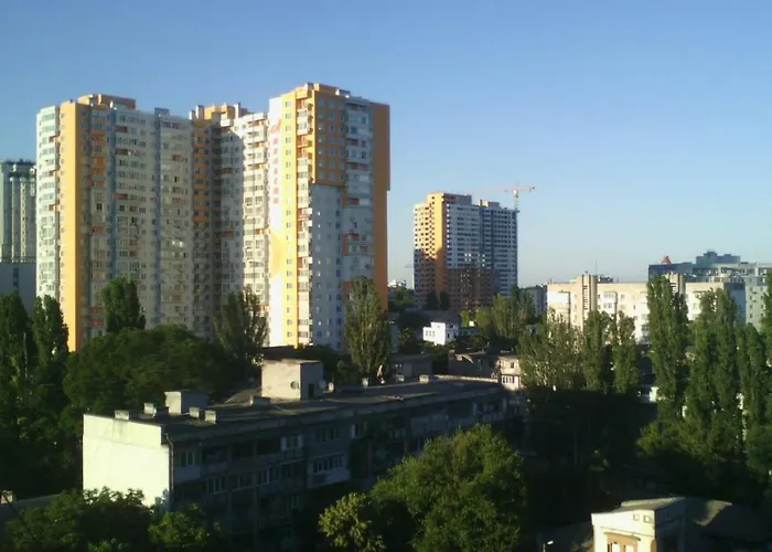 двухкомнатная лофт в центре одессы новострой рядом с вокзалом 5 минут до дерибасовской и аркадии Appartement Odessa