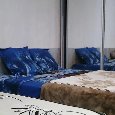 Loft Apartment: Near Station Apartment Odesa