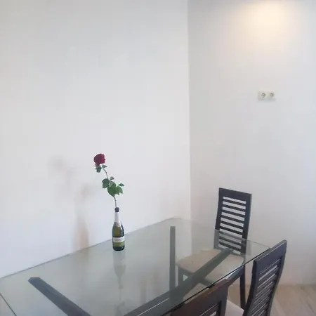 Loft Apartment: Near Station Apartment Odesa