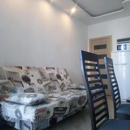 Apartment Loft Apartment: Near Station